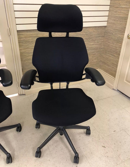 Humanscale Freedom with Headrest — Office Chair Solutions